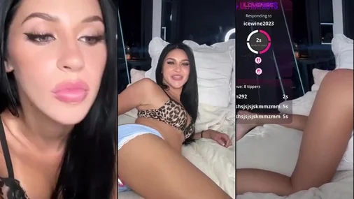 Kassie Lee – Solo-Masturbation im Livestream vor der Webcam