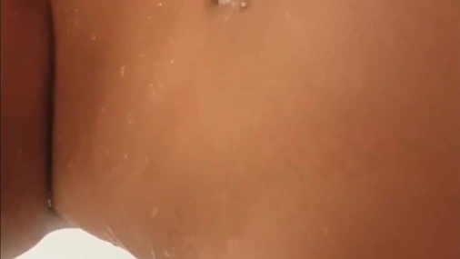 Swedish Moniz Dildo Fuck In Bath