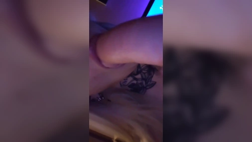Swedish Moniz Big Dildo Bate On Sofa