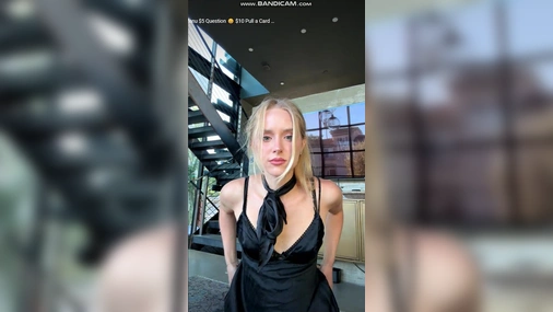 Caroline Zalog - Full September Livestream