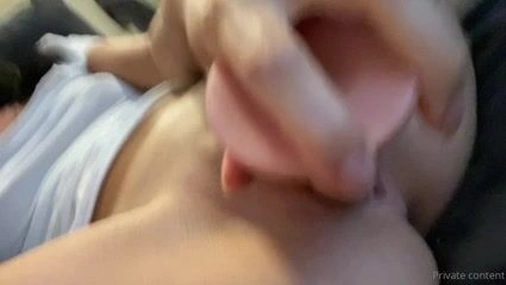 Norske Thea dildo play