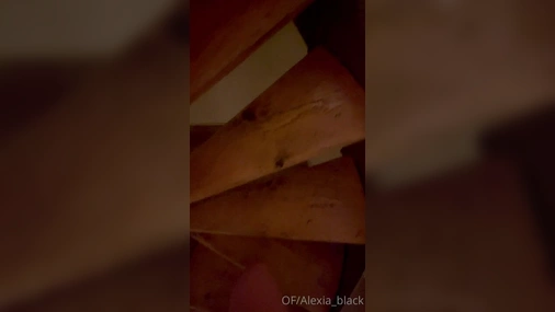 AlinaKrylova - Homemade Sextape in Bedroom