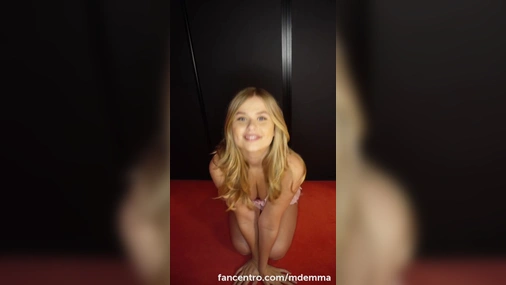 Mdemma Possing With Buttplug