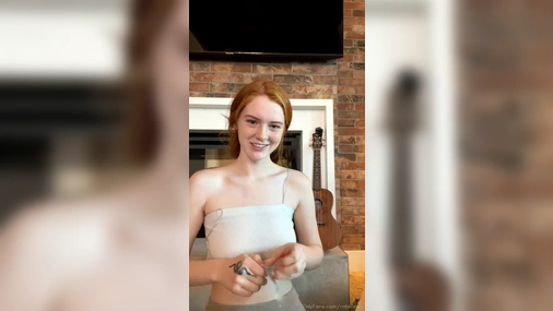 Robbiocnl Showing her Collection of Sextoys