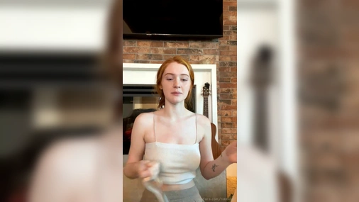 Robbiocnl Showing her Collection of Sextoys