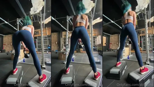 Amandawelp Tolle Übungen für den Po mit der Kettlebell