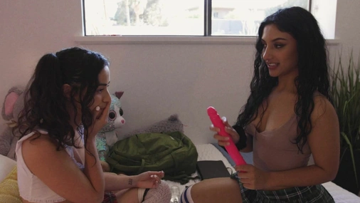 Jameliz Full Lesbian Sextape