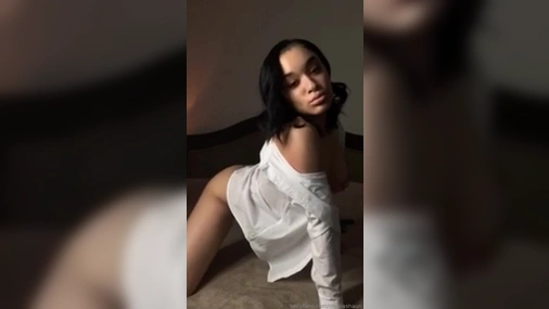 Mya Monroe Slow Motion Teasing With Tits