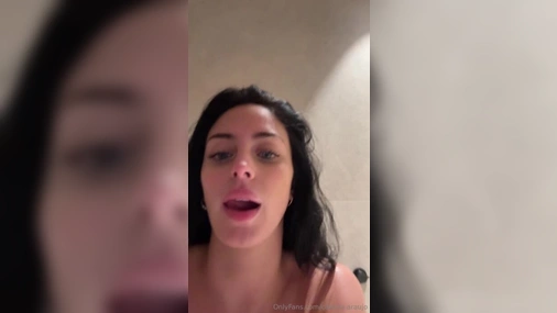 Camilla Araujo - Masturbating Pussy Solo in Bathroom