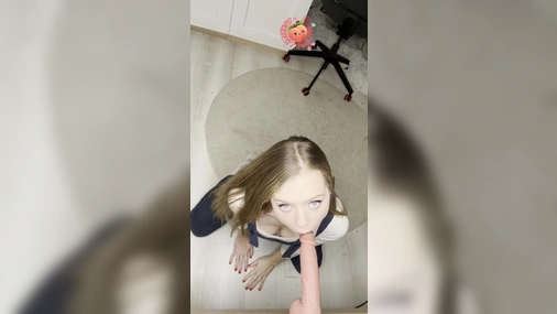 The Swedish Peach dildo blowjob