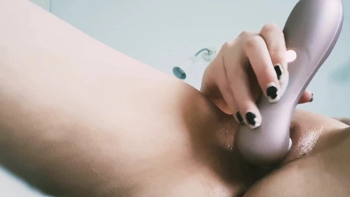 Swedish Norrlandsqueen solo vibrator