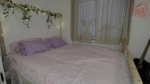 The Swedish Peach BG