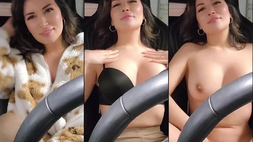 Die freche Alinity zieht sich auf dem Fahrersitz aus