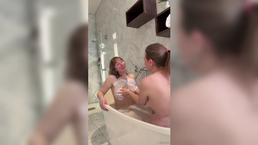 Swedish I-sophie lesbian video