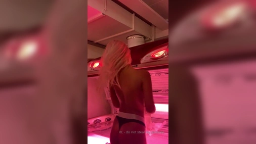 Norwegian Babe Missreca/Scandidoll Cleaning The Solarium Topless
