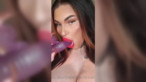 Swedish Bombshell Linnejha BJ Dildo