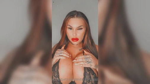 Swedish Bombshell Linnejha Flashing Her Big Perfect Tits