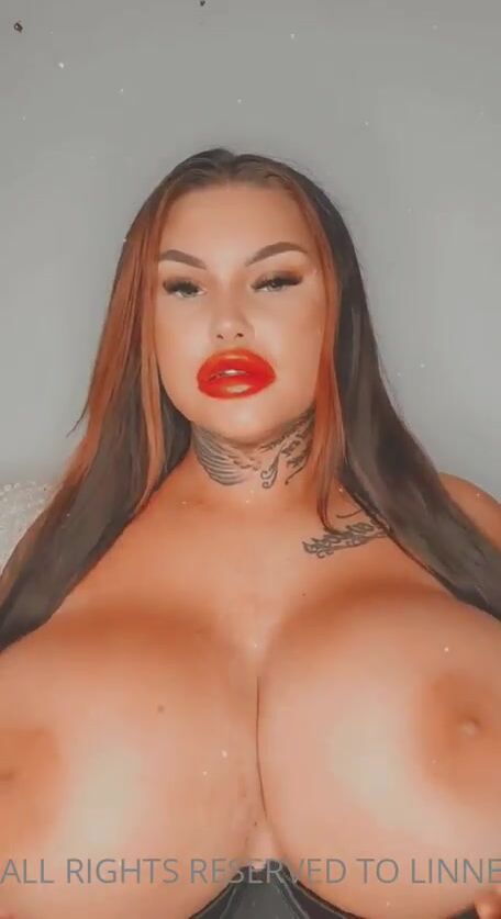 Swedish Bombshell Linnejha Flashing Her Big Perfect Tits
