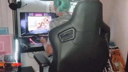 Norwegian Gamer Girl Giving Hot JOI