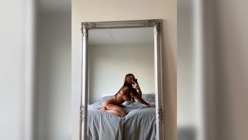 Swedish Mamachulo solo masturbation