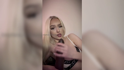 Norwegian xnatalie_04 jerk off game