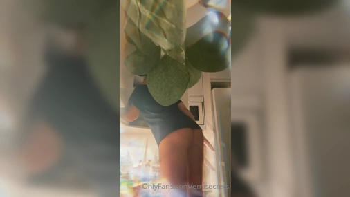 Swedish Emisecrets teasing her big ass
