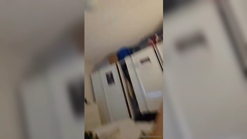 Sn0wmixy moaning with vibrator