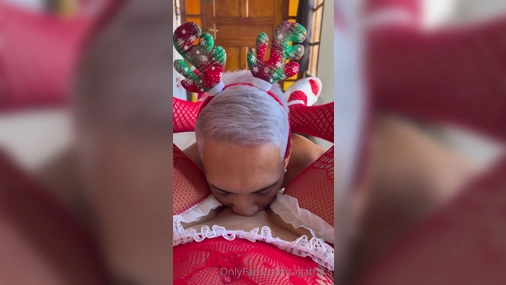 Merry Christmas With Latina AgathaS