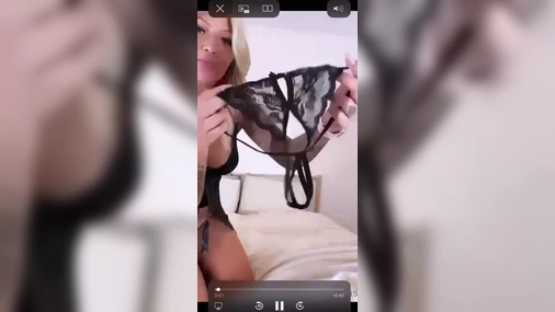 Swedish Josefin Ottosson gets her pussy licked