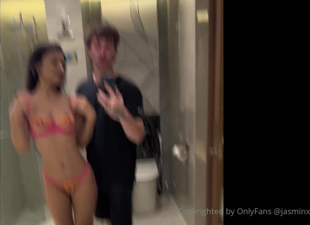 Jasminx - Intense Doggystyle And Missionary Sextape