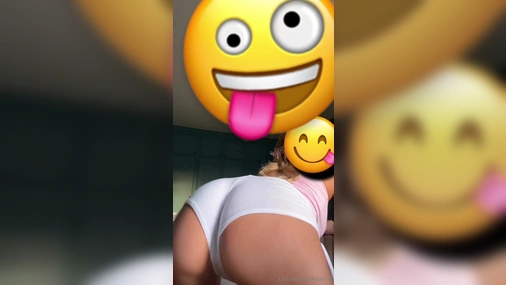 Alva Lagerström - Shaking her ass