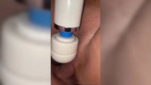 Norwegian Milf Splashgirl Anal And Squirt