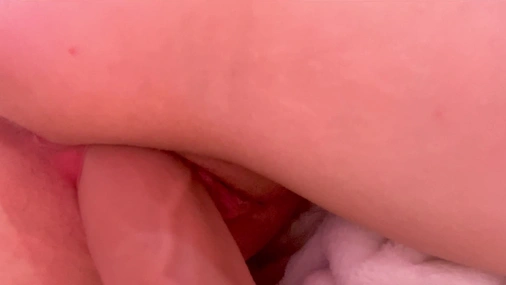 Hannapunzel Creamy Pussy Close Up With  Dildo