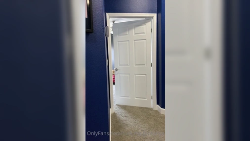 Loud Orgasm From The Room Of Brittanya Razavi