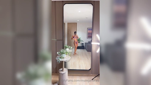 Maria Alejandra Quintero Posing In Lingerie