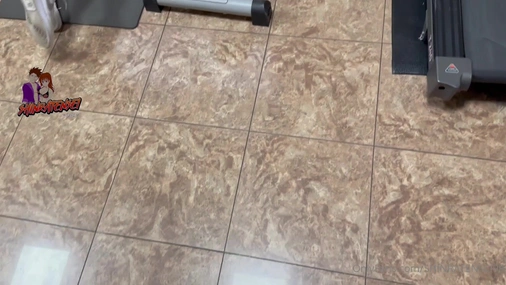 Shinratensei98 Secuced In The Gym To Give Handjob In Public POV