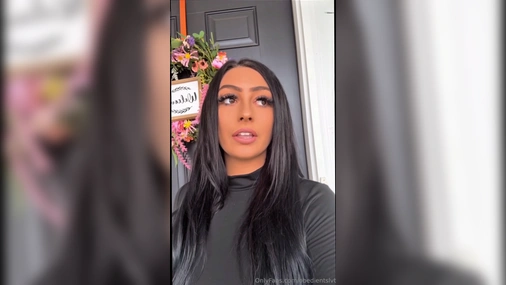 IndianaMylf Fucks Her Uber Driver