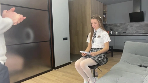 Back To School With Tinyangelx