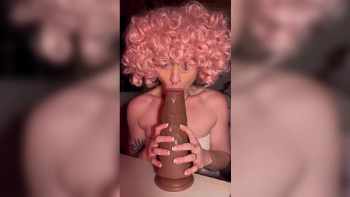 Calamityshere Crazy Huge Dildo Blowjob