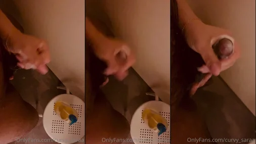 Schwedisch curvy_saraa gibt einen Handjob