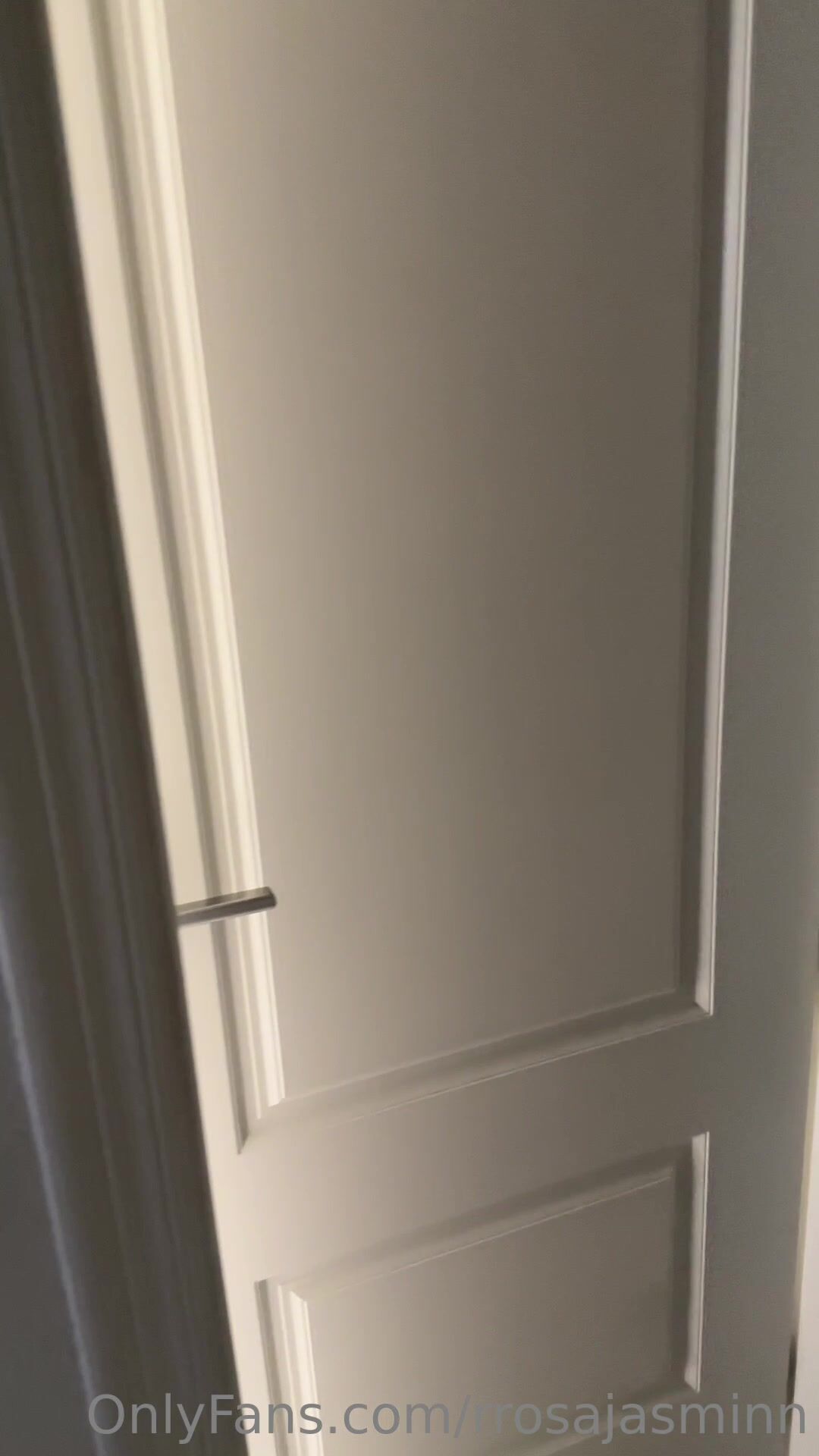 Finnish rrosajasminn sucking dick and getting fucked in the bathroom