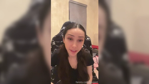 Lexipoll Pussy Juice Tasting On Live Cam