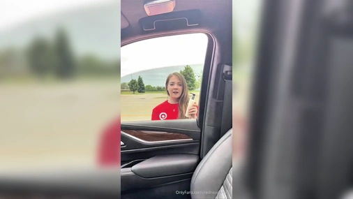 RedHeadWinter Target Girl Fucked Customer In Car