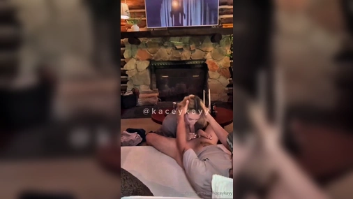 KaceyKayy Sis Wants To Netflix & Chill