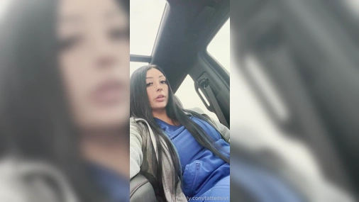 IndianaMylf Baiting Her Pussy On Her Lunch Break