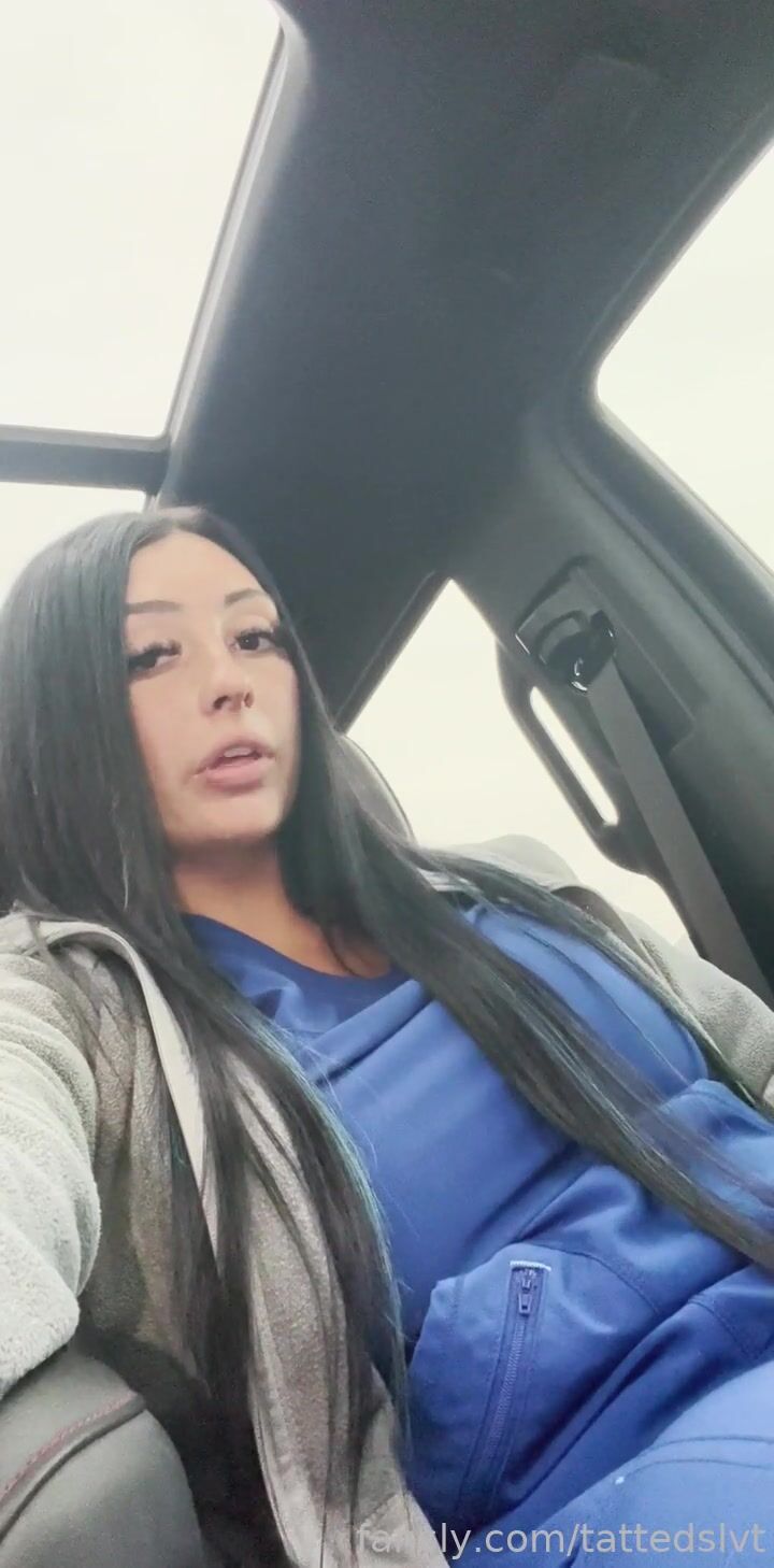 IndianaMylf Baiting Her Pussy On Her Lunch Break