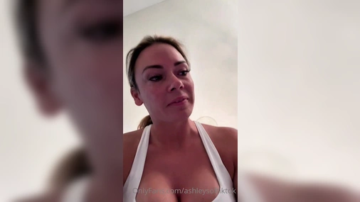 AshleysOfTikTok Eating Ass & Milking Cock