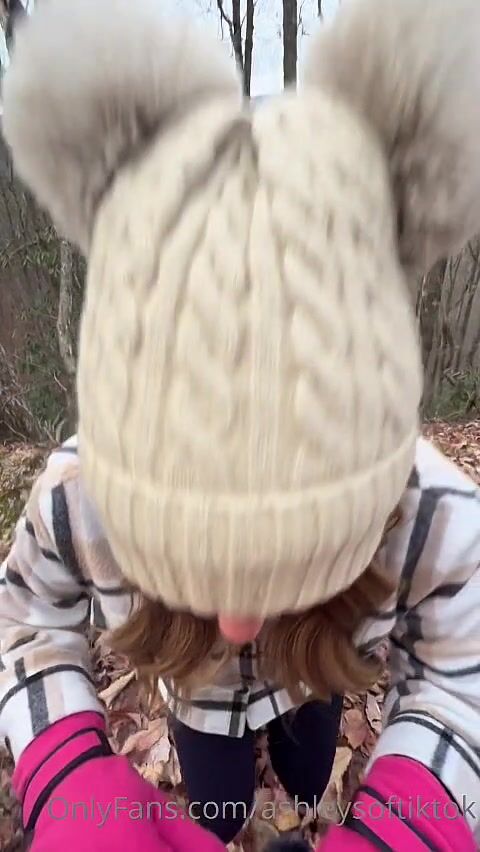 AshleysOfTikTok Giving It Up While Hiking