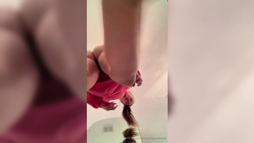 AshleysOfTikTok Pussy Stuffed In The Bathroom