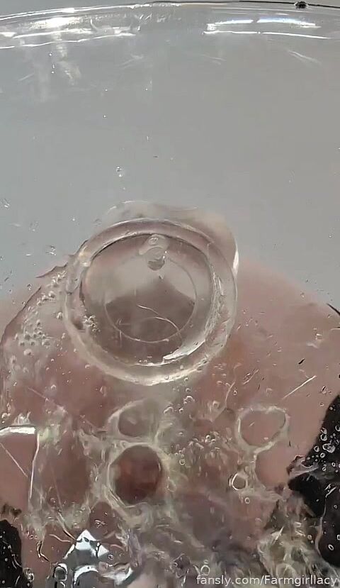 FarmGirlLacy Clear Chair Squirt On Your Face POV